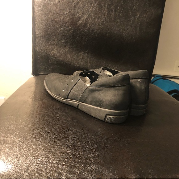 Sesto Meucci Womens Black Bain Perforated Flats Taupe Suede Slip On Shoee Sz 5 - Picture 9 of 13